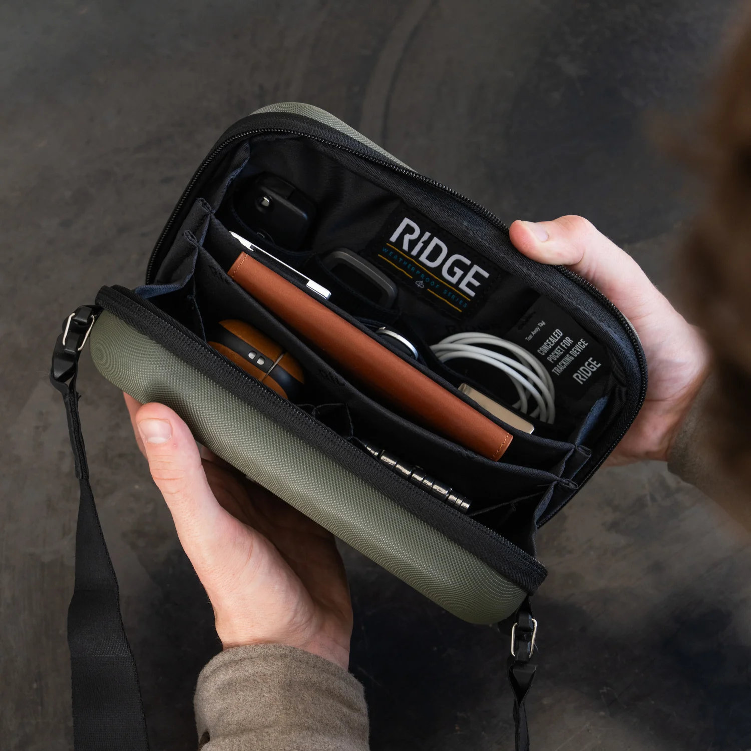 Hardshell Sling - Matte Olive - Image 6