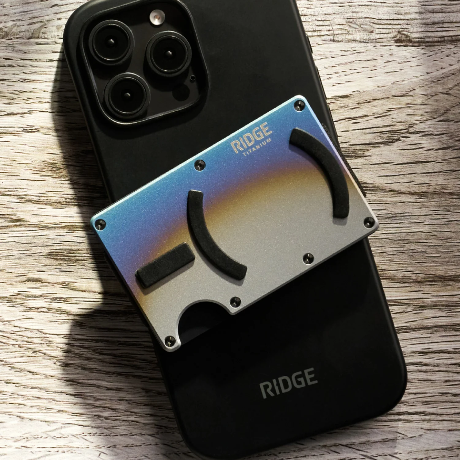 Ridge Wallet for MagSafe - Burnt Titanium - Image 5